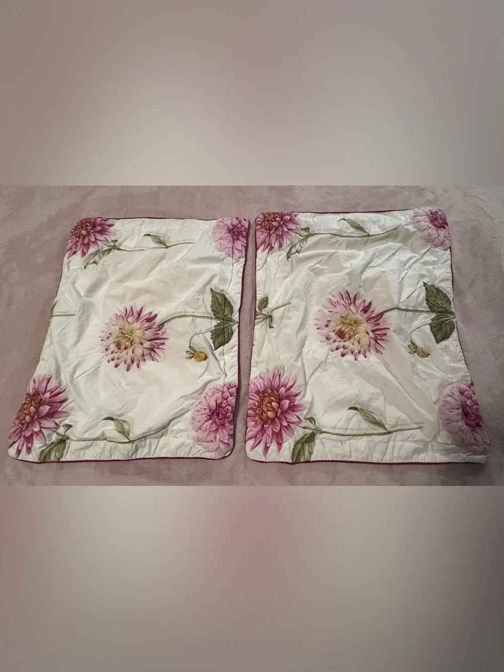 Vintage Floral Pink Duvet Shams Pair - Pink Flower Print